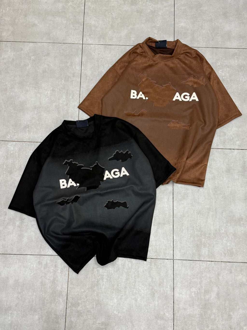 PREMIUM QUVALITY DOWNSHOLDE T SHIRT